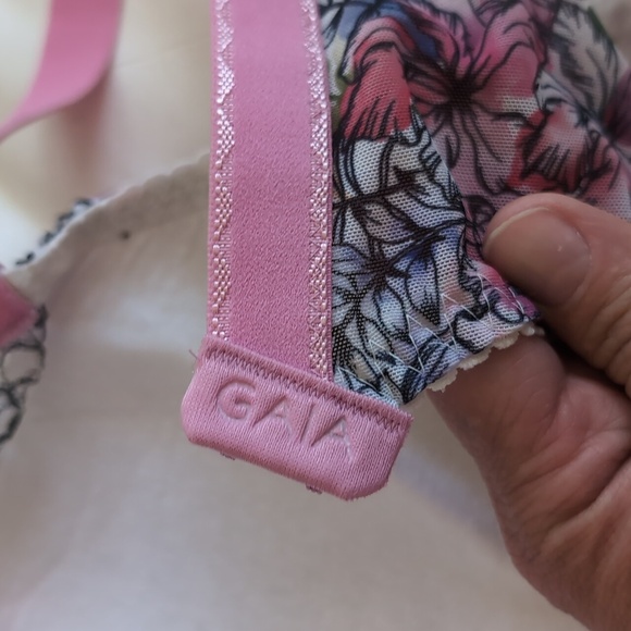 Gaia Women's Semi Soft 767 Floral Embroidered Petra Bra Size 32I - Picture 13 of 17